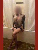 Virág
  Dunaújváros
  35 years old