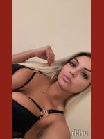 Zoe
Debrecen
21 Alter