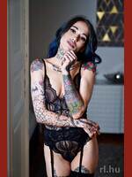 Nadia
  Budapest (5. dist.)
  25 years old