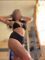 Olivia
  Szeged
  20 years old