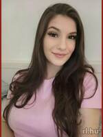 Bella
  Budapest (7. ker.)
  22 éves